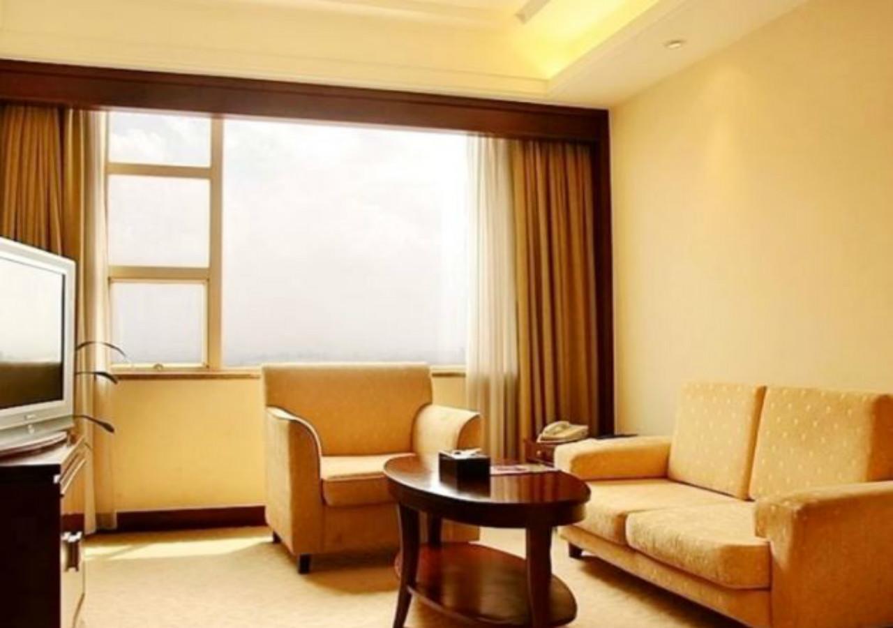 Harbour Metropolis Hotel ฝอซาน ภายนอก รูปภาพ