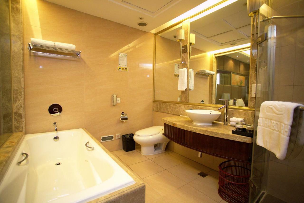 Harbour Metropolis Hotel ฝอซาน ภายนอก รูปภาพ